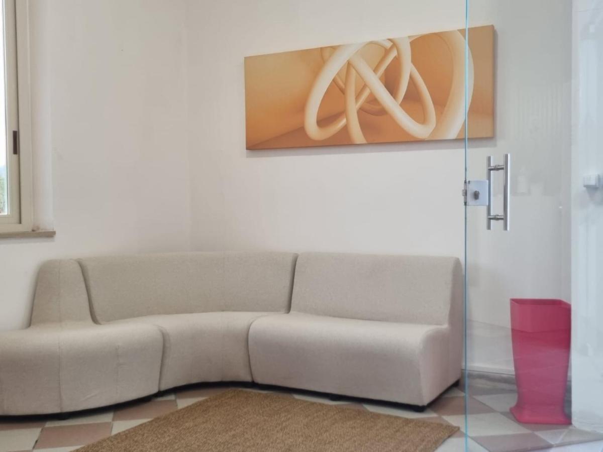 Hotel Rivabella 达沃利 外观 照片