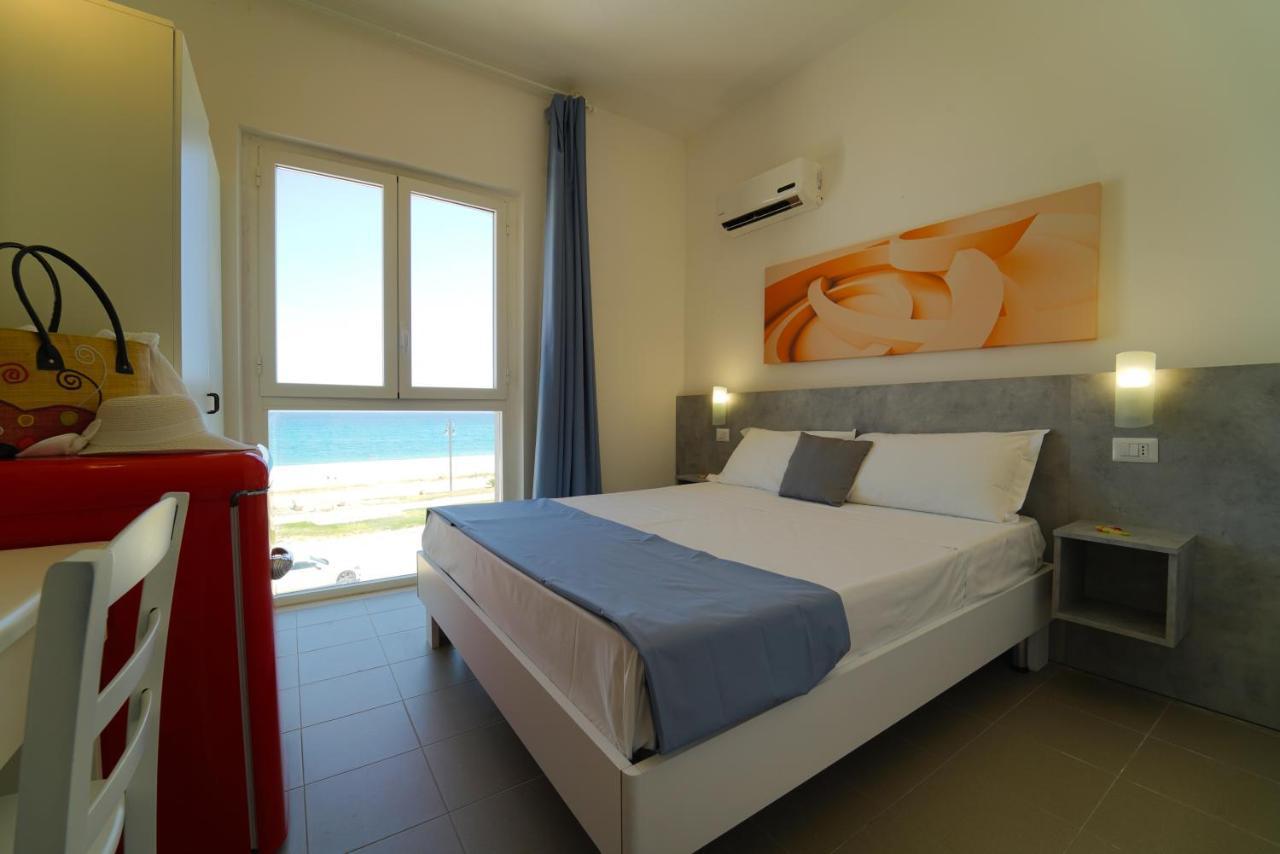 Hotel Rivabella 达沃利 外观 照片