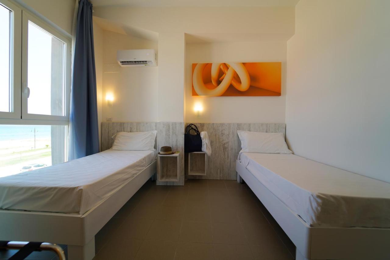 Hotel Rivabella 达沃利 外观 照片